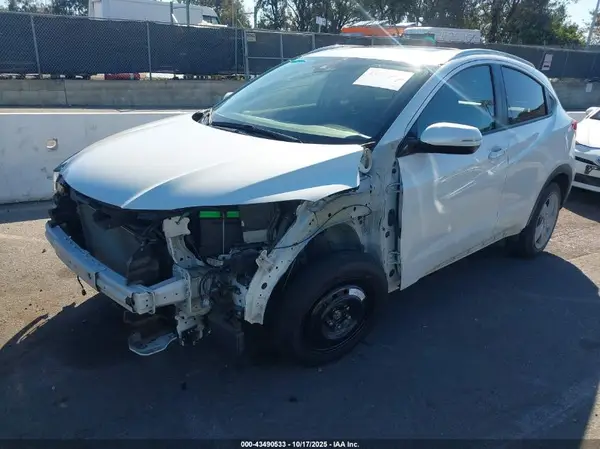 3CZRU6H53KM726279 2019 HONDA HR-V - Image 2