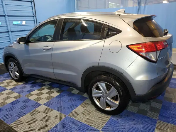 3CZRU6H53KM736407 2019 HONDA HR-V - Image 2