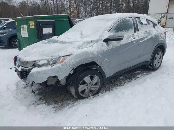 3CZRU6H53KM739940 2019 HONDA HR-V - Image 2