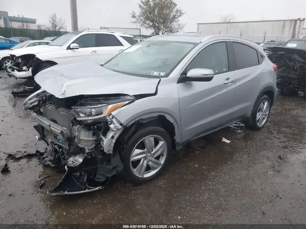 3CZRU6H53LM703702 2020 HONDA HR-V - Image 2