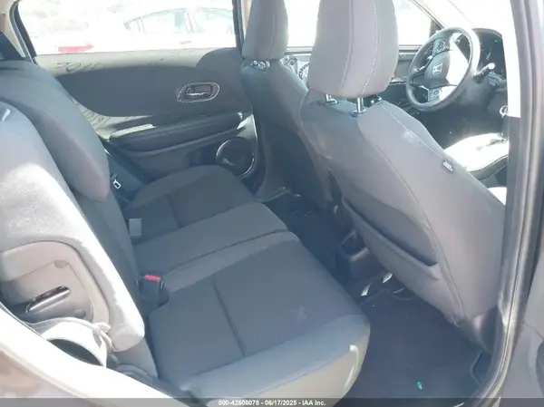 3CZRU6H53LM715459 2020 HONDA HR-V - Image 8