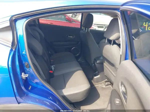3CZRU6H53LM716837 2020 HONDA HR-V - Image 8