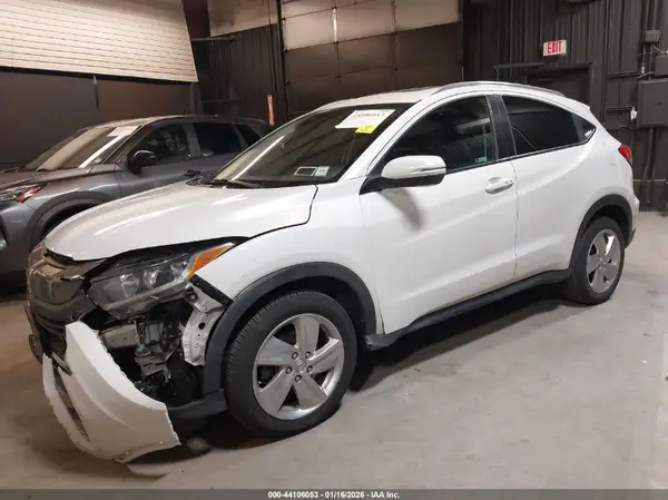 3CZRU6H53LM721181 2020 HONDA HR-V - Image 2