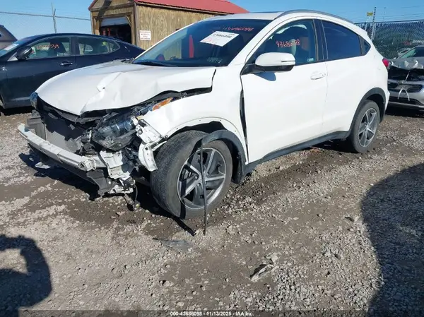 3CZRU6H53MM701045 2021 HONDA HR-V - Image 2