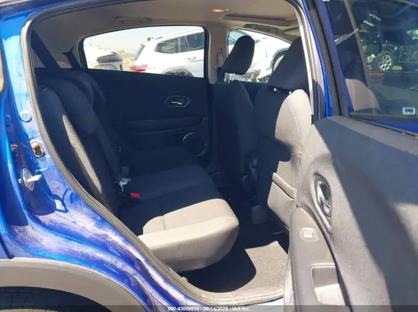 3CZRU6H53MM714667 2021 HONDA HR-V - Image 8