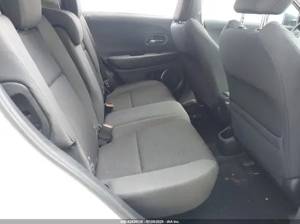 3CZRU6H53MM717245 2021 HONDA HR-V - Image 8