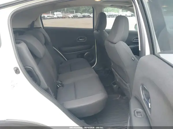 3CZRU6H53MM734918 2021 HONDA HR-V - Image 8