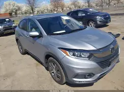 3CZRU6H53MM735910 2021 HONDA HR-V