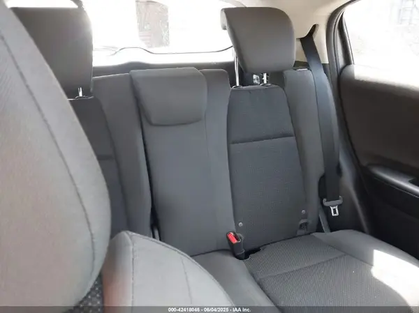 3CZRU6H53MM740217 2021 HONDA HR-V - Image 8