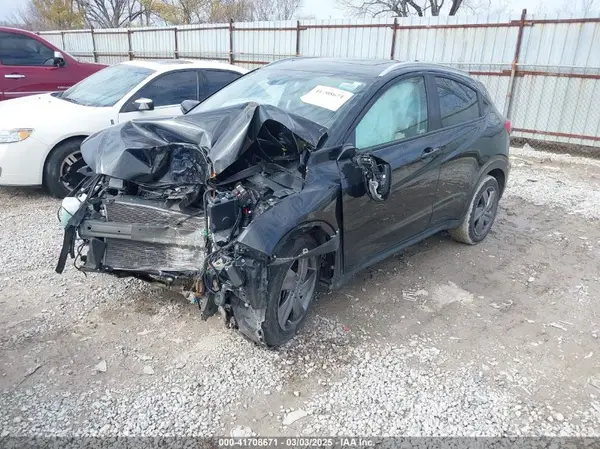3CZRU6H53MM754876 2021 HONDA HR-V - Image 2