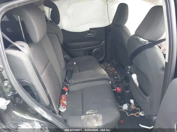 3CZRU6H53MM754876 2021 HONDA HR-V - Image 8