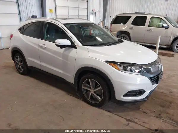 3CZRU6H53NM700088 2022 HONDA HR-V - Image 1