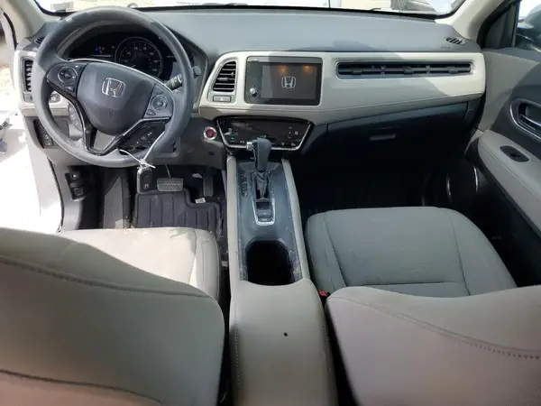 3CZRU6H53NM715075 2022 HONDA HR-V - Image 8