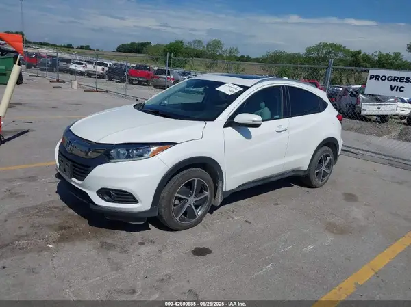 3CZRU6H53NM716453 2022 HONDA HR-V - Image 2