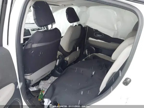3CZRU6H53NM741840 2022 HONDA HR-V - Image 8