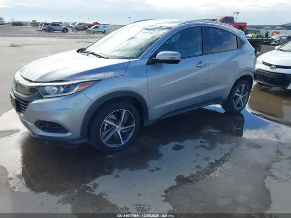 3CZRU6H53NM751848 2022 HONDA HR-V - Image 2