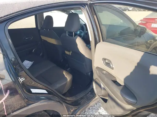 3CZRU6H53NM758573 2022 HONDA HR-V - Image 8