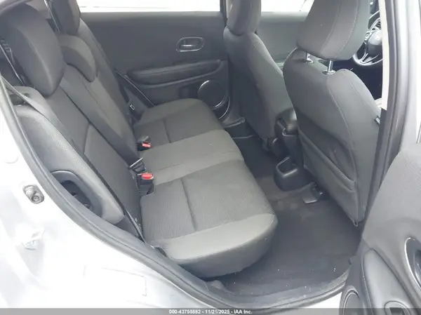 3CZRU6H53NM766396 2022 HONDA HR-V - Image 8