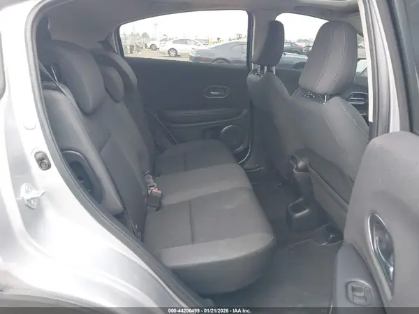 3CZRU6H53NM766804 2022 HONDA HR-V - Image 8