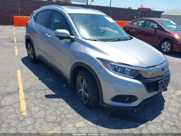 3CZRU6H53NM773722 2022 HONDA HR-V - Image 1