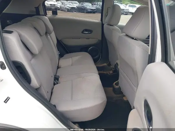 3CZRU6H54GM722894 2016 HONDA HR-V - Image 8