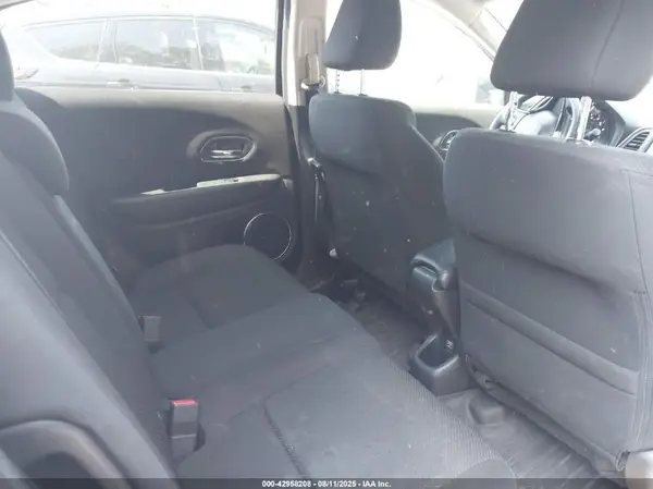 3CZRU6H54GM748198 2016 HONDA HR-V - Image 8