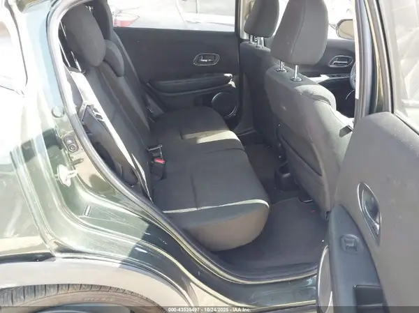 3CZRU6H54GM756141 2016 HONDA HR-V - Image 8