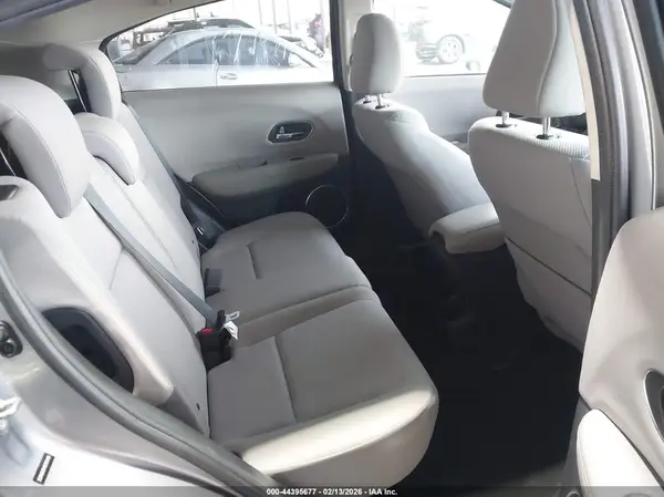 3CZRU6H54HG703455 2017 HONDA HR-V - Image 8