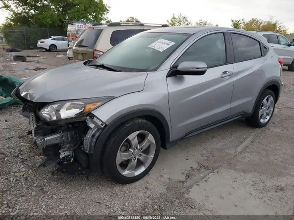 3CZRU6H54HG705500 2017 HONDA HR-V - Image 2