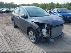3CZRU6H54HM102435 2017 HONDA HR-V