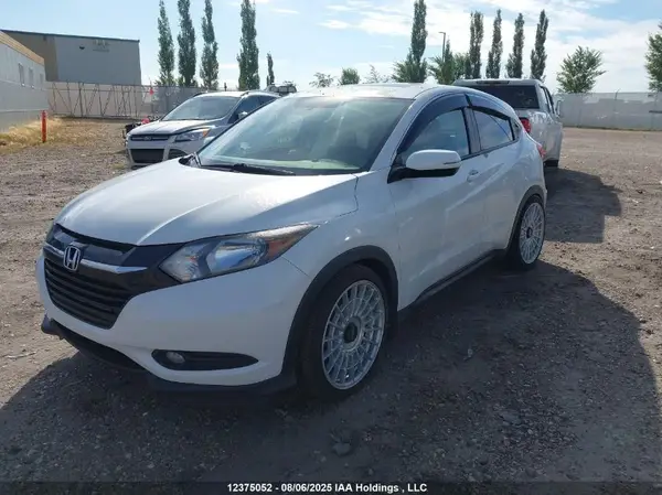 3CZRU6H54HM105450 2017 HONDA HR-V - Image 2