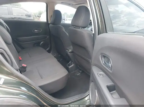 3CZRU6H54HM704204 2017 HONDA HR-V - Image 8