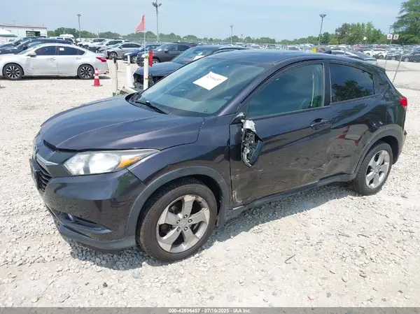 3CZRU6H54HM714487 2017 HONDA HR-V - Image 2