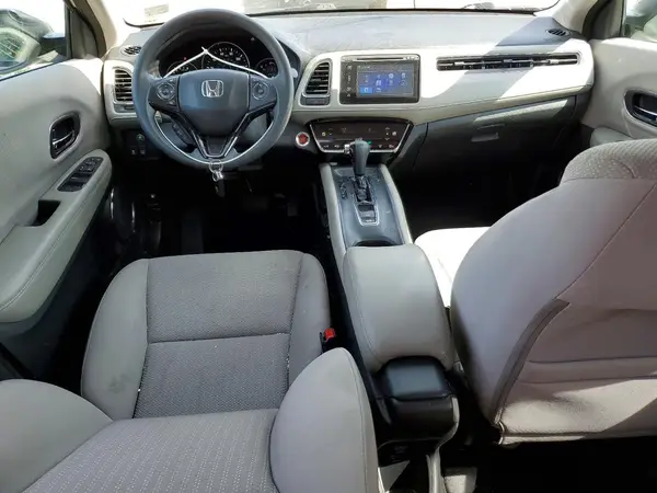3CZRU6H54HM716210 2017 HONDA HR-V - Image 8