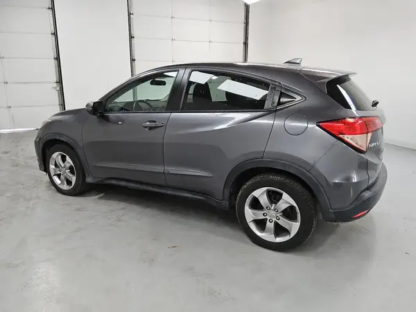 3CZRU6H54HM722461 2017 HONDA HR-V - Image 2