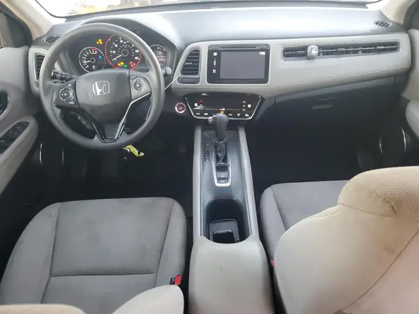 3CZRU6H54HM728339 2017 HONDA HR-V - Image 8