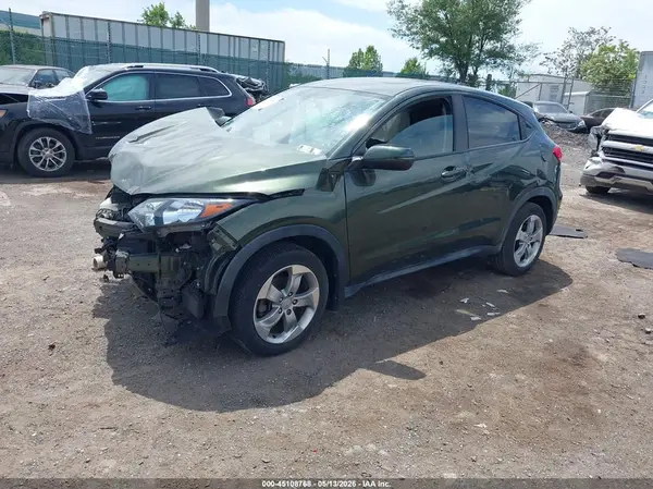3CZRU6H54HM732360 2017 HONDA HR-V - Image 2