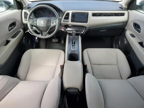 3CZRU6H54JG700660 2018 HONDA HR-V - Image 8