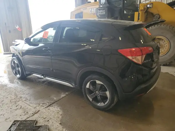 3CZRU6H54JG702117 2018 HONDA HR-V - Image 2