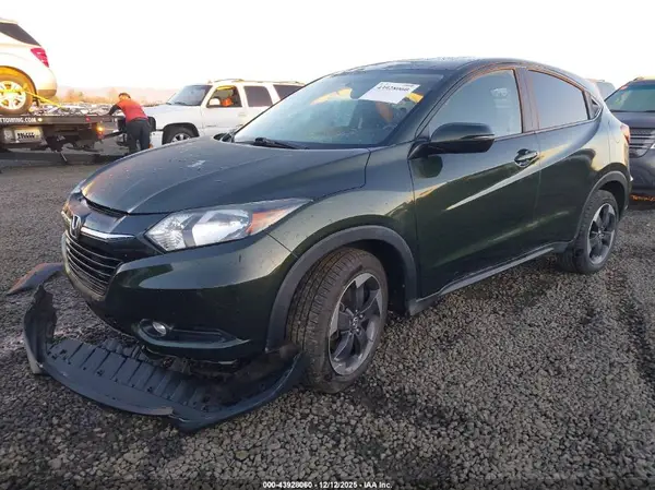 3CZRU6H54JG706054 2018 HONDA HR-V - Image 2