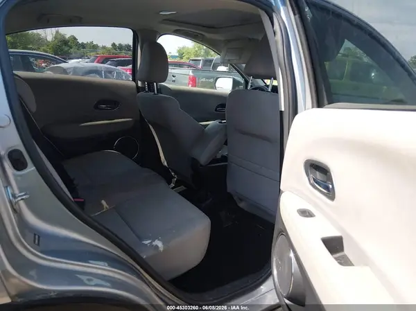 3CZRU6H54JG708936 2018 HONDA HR-V - Image 8