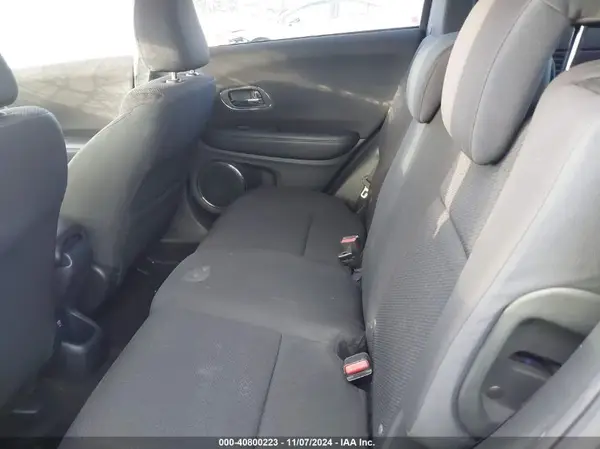 3CZRU6H54JG724280 2018 HONDA HR-V - Image 8