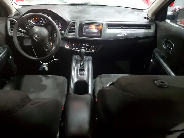 3CZRU6H54JM702460 2018 HONDA HR-V - Image 8