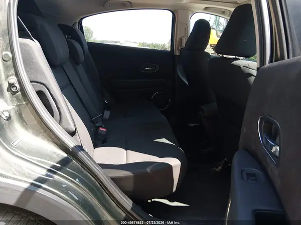 3CZRU6H54JM706640 2018 HONDA HR-V - Image 8