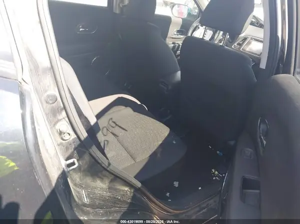 3CZRU6H54JM713930 2018 HONDA HR-V - Image 8