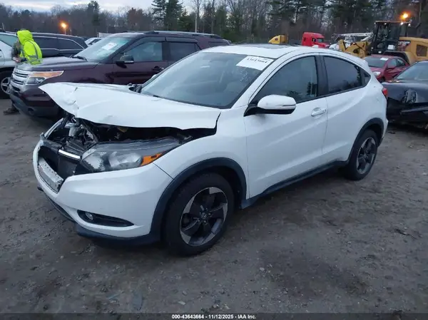 3CZRU6H54JM718545 2018 HONDA HR-V - Image 2