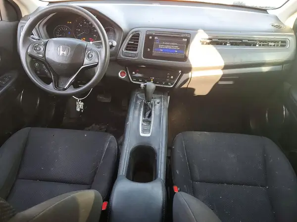 3CZRU6H54JM723311 2018 HONDA HR-V - Image 8