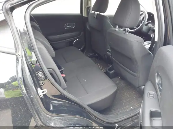 3CZRU6H54JM726242 2018 HONDA HR-V - Image 8