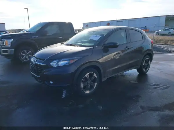 3CZRU6H54JM730582 2018 HONDA HR-V - Image 2