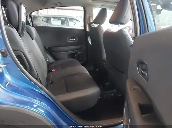 3CZRU6H54KM731748 2019 HONDA HR-V - Image 8